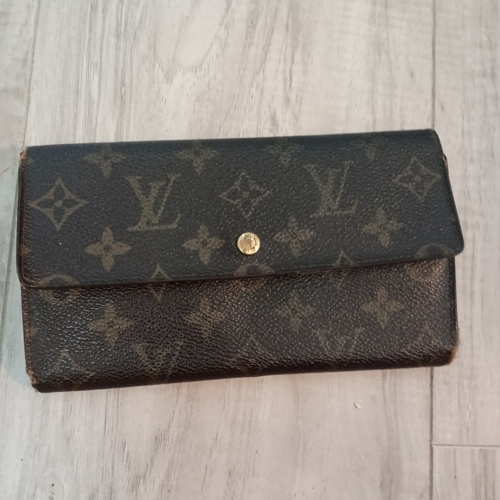 Louis Vuitton Monogram Porte Tresor International Long Trifold Wallet - Picture 1 of 16